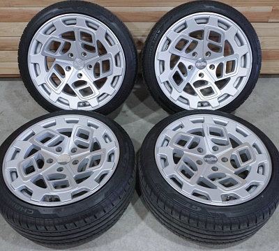 Radi8 R8CM9