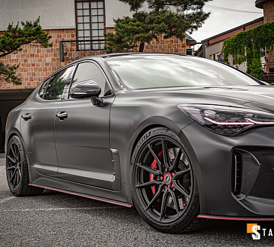 Фото дисков Vossen HF-3 на Kia Stinger