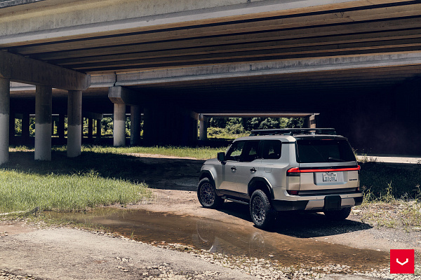 Фото дисков Vossen HFX-1 (6-Lug) Сатиновый графит на Lexus GX III