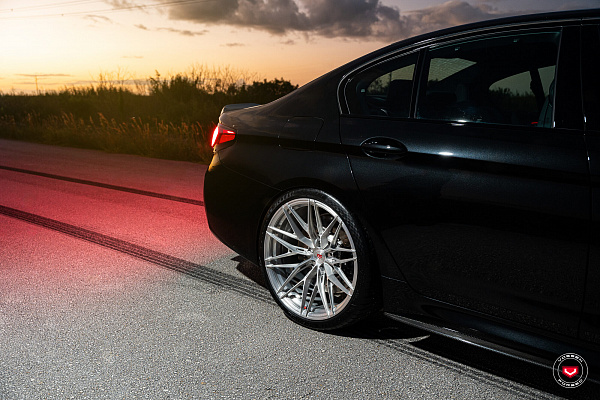 BMW M5 F90
