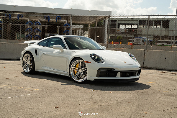 Фото дисков Anrky AN27 Полированный лак на Porsche 911 VIII