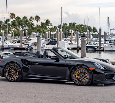 Фото дисков Strasse Wheels SV15FF Deep Concave FS на Porsche 911 VII