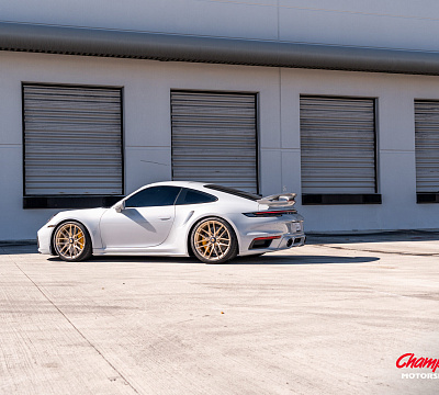 Фото дисков Vossen RS19 на Porsche 911 VIII