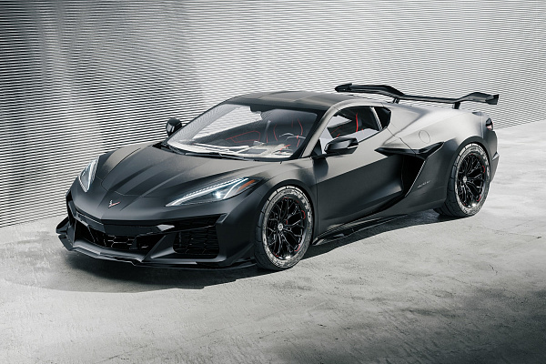 Фото дисков Brixton Forged PF13 R / RS Черный глянец на Chevrolet Corvette C8
