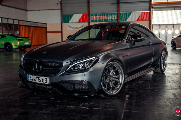Фото дисков Vossen EVO-3 (3-Piece) Глянцевый темный лак на Mercedes-Benz C-Class (W205)