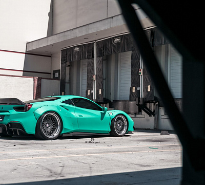 Фото дисков HRE 501 на Ferrari 488