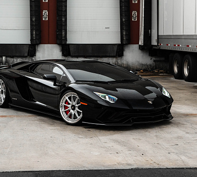 Фото дисков HRE S104SC на Lamborghini Aventador