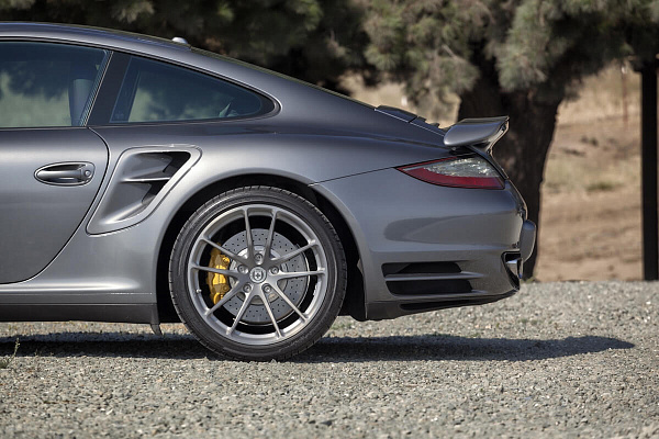 Фото дисков HRE P104 Сатиновый тонированный лак на Porsche 911 VI