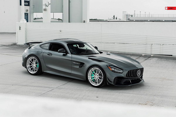 Фото дисков Anrky AN24 Полированный лак на Mercedes-Benz AMG GT I