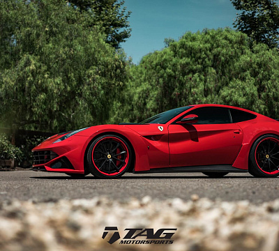 Фото дисков HRE S204H на Ferrari F12