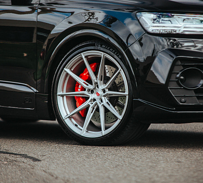 Фото дисков Vossen EVO-2R на Audi Q7 (4M)
