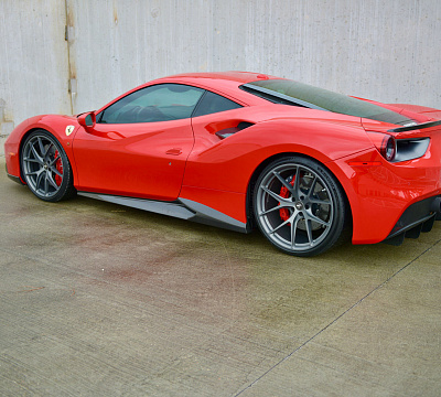 Фото дисков HRE P101 на Ferrari 488