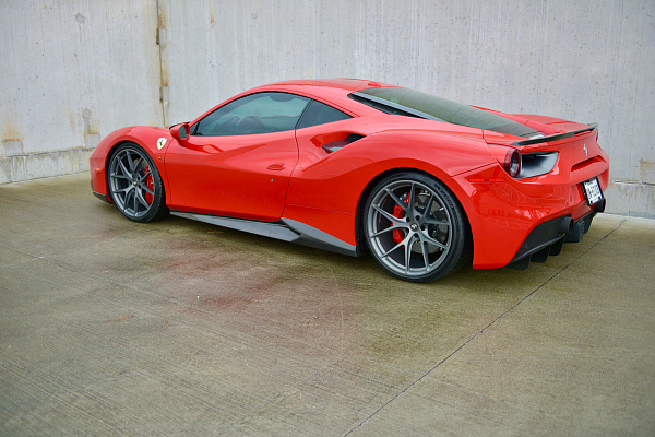 Фото дисков HRE P101 Сатиновый графит на Ferrari 488
