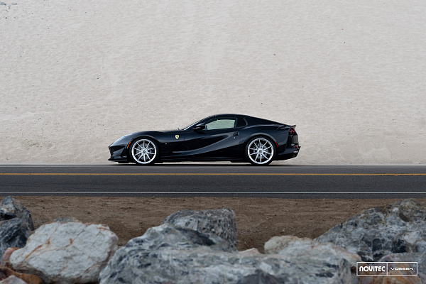 Фото дисков NOVITEC NF10 Глянцевый лак на Ferrari 812