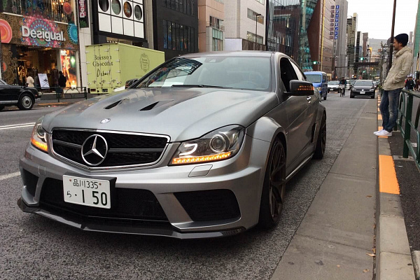 Фото дисков HRE P101 Сатиновая бронза на Mercedes-Benz C-Class (W204)