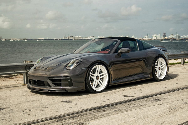 Фото дисков Anrky AN27 Белый глянец на Porsche 911 VIII