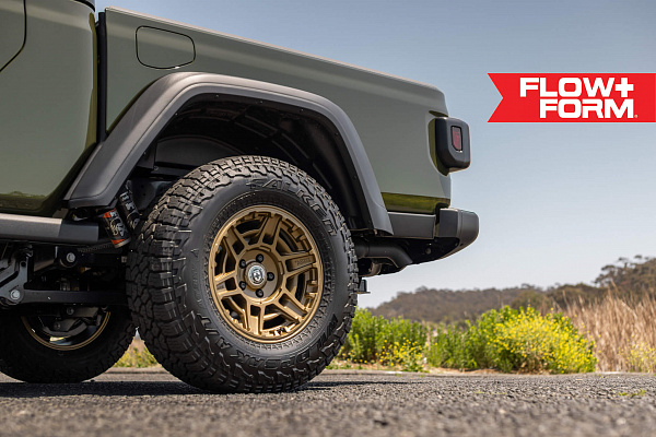 Фото дисков HRE FT1 Глянцевое темное золото на Jeep Gladiator II (JT)