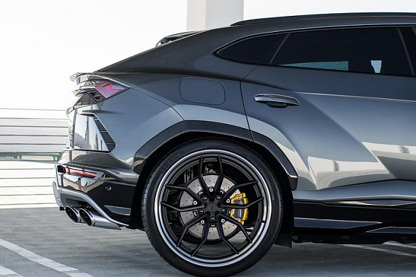 Фото дисков Anrky AN31 Черный сатин на Lamborghini Urus