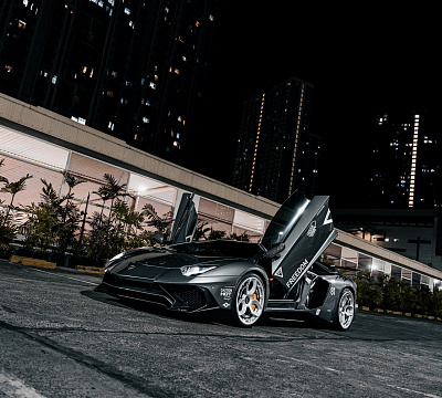 Фото дисков Brixton Forged NC01-R на Lamborghini Aventador