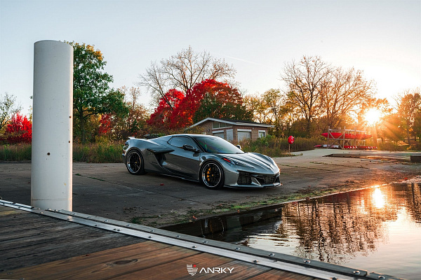 Фото дисков Anrky AN31 Черный глянец на Chevrolet Corvette C8