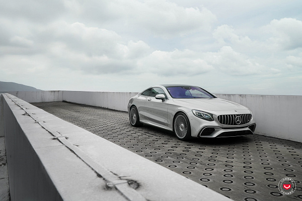 Фото дисков Vossen S17-16 Серебро на Mercedes-Benz S-Class (W222, C217)