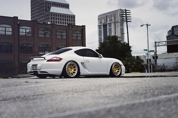 2016 Porsche Cayman