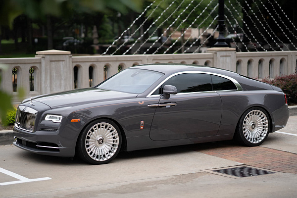 Фото дисков Brixton Forged LX07 Алмазная проточка на Rolls-Royce Wraith