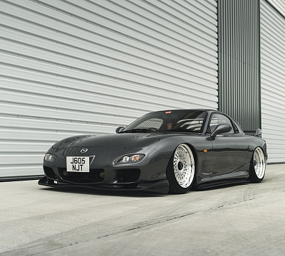 Фото дисков Rotiform LHR-M на Mazda RX-7 III