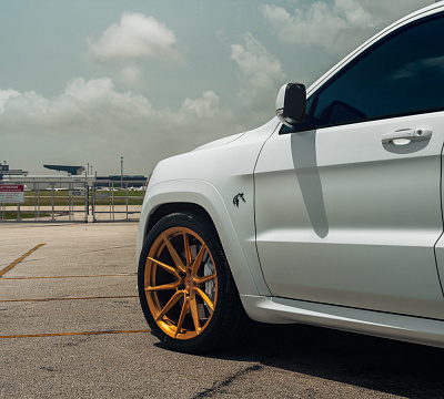 Фото дисков Vossen EVO-2 на Jeep Grand Cherokee IV