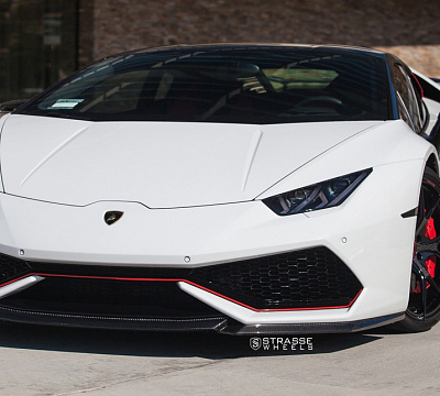 Фото дисков Strasse Wheels SM5R Deep Concave Monoblock на Lamborghini Huracan