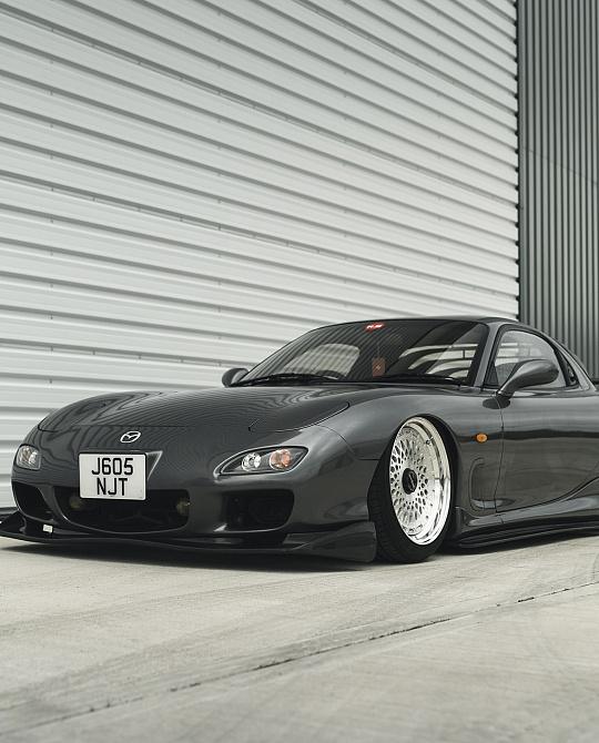 Фото дисков LHR-M Сатиновый лак на Mazda RX-7 III