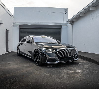 Фото дисков Strasse Wheels SV15T Deep Concave FS на Mercedes-Benz S-Class (W223)