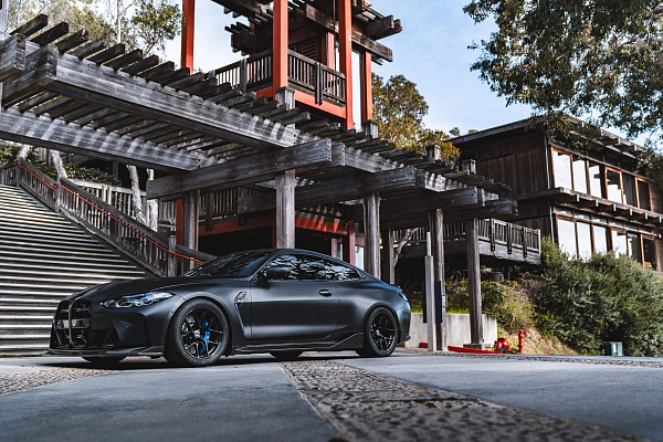 Фото дисков HRE R101 Lightweight Черный глянец на BMW 4/M4 (G22/G82)