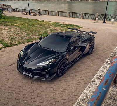 Фото дисков Vossen S21-02 на Chevrolet Corvette C8