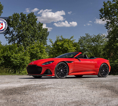 Фото дисков HRE P200 на Aston Martin DBS 3