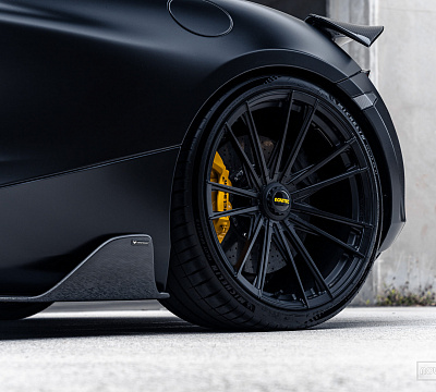 Фото дисков NOVITEC MC3 на McLaren 720S
