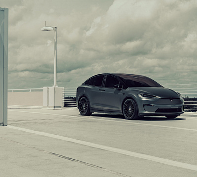 Фото дисков Vossen HF-8 на Tesla Model X