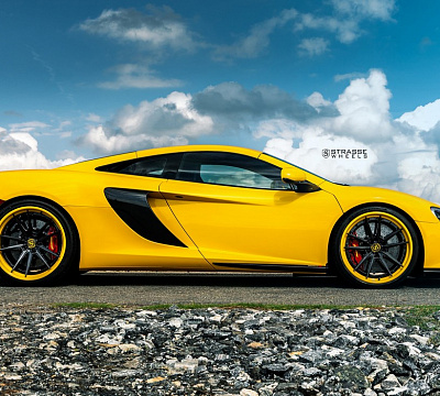 Фото дисков Strasse Wheels SV1 Deep Concave FS на McLaren 650S
