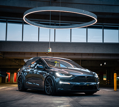 Фото дисков Vossen HFX-2 (5-Lug) на Tesla Model X