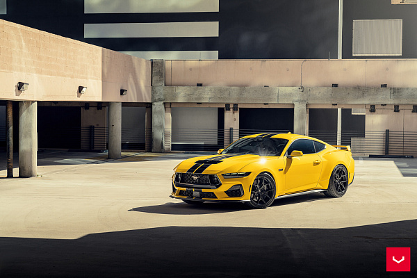 Фото дисков Vossen HF-5 Черный сатин на Ford Mustang VII