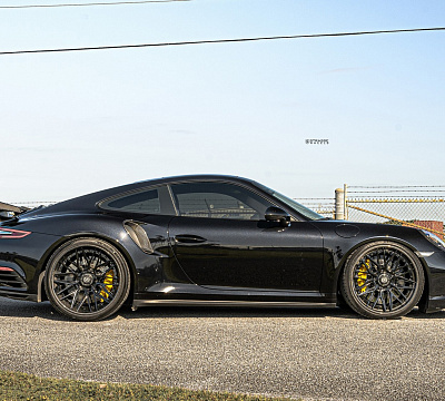 Фото дисков Strasse Wheels SV10M-RS Deep Concave FS на Porsche 911 VII