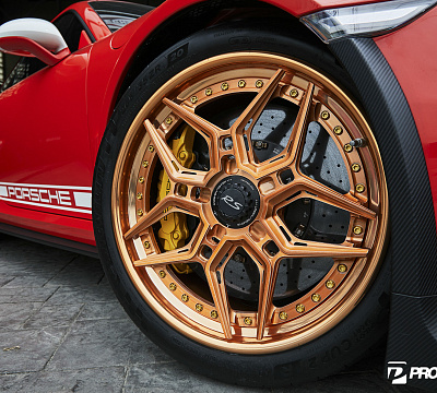 Фото дисков Vossen EVO-4R (3-Piece) на Porsche 911 VIII