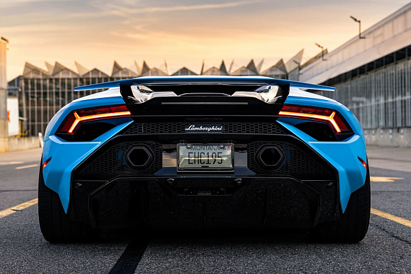 Фото дисков Brixton Forged PF7 Матовый графит на Lamborghini Huracan
