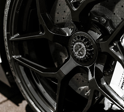 Фото дисков Brixton Forged PF5 на Lamborghini Aventador