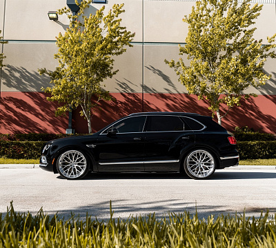 Фото дисков Anrky AN30 на Bentley Bentayga