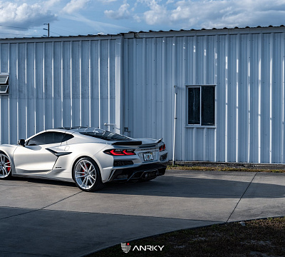 Фото дисков Anrky AN24 на Chevrolet Corvette C8
