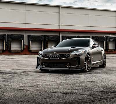 Фото дисков Vossen HF-1 на Kia Stinger