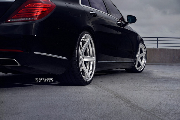 Фото дисков Strasse Wheels S5 Deep Concave Глянцевый лак на Mercedes-Benz S-Class (W222, C217)