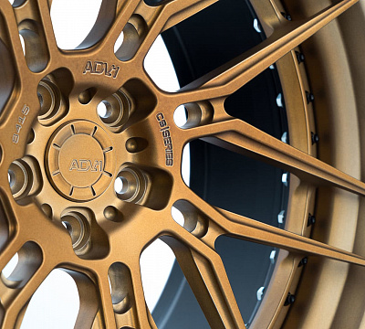 ADV.1 ADV7R Track Spec CS