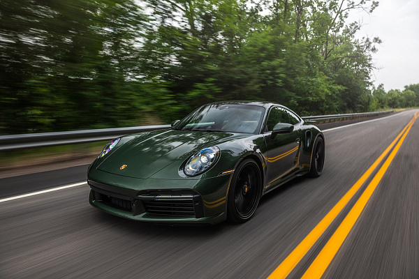 Фото дисков Brixton Forged R11-R Черный сатин на Porsche 911 VIII
